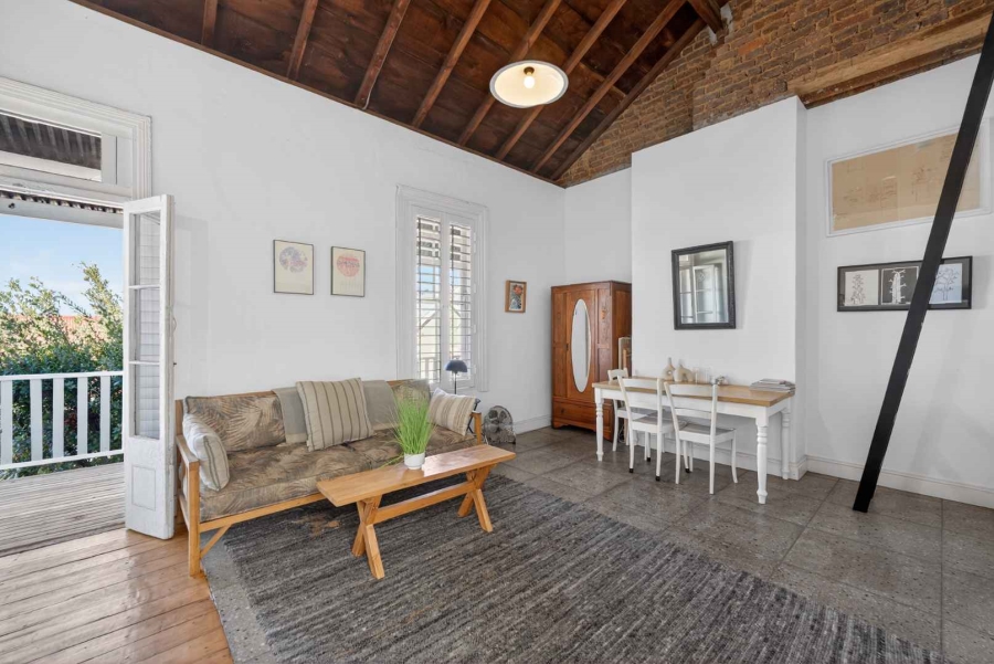 4 Bedroom Property for Sale in Woodstock Western Cape